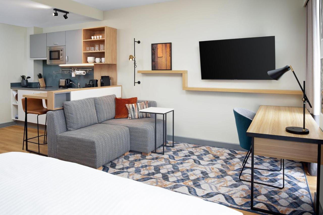 Residence Inn By Marriott Slough Exterior foto