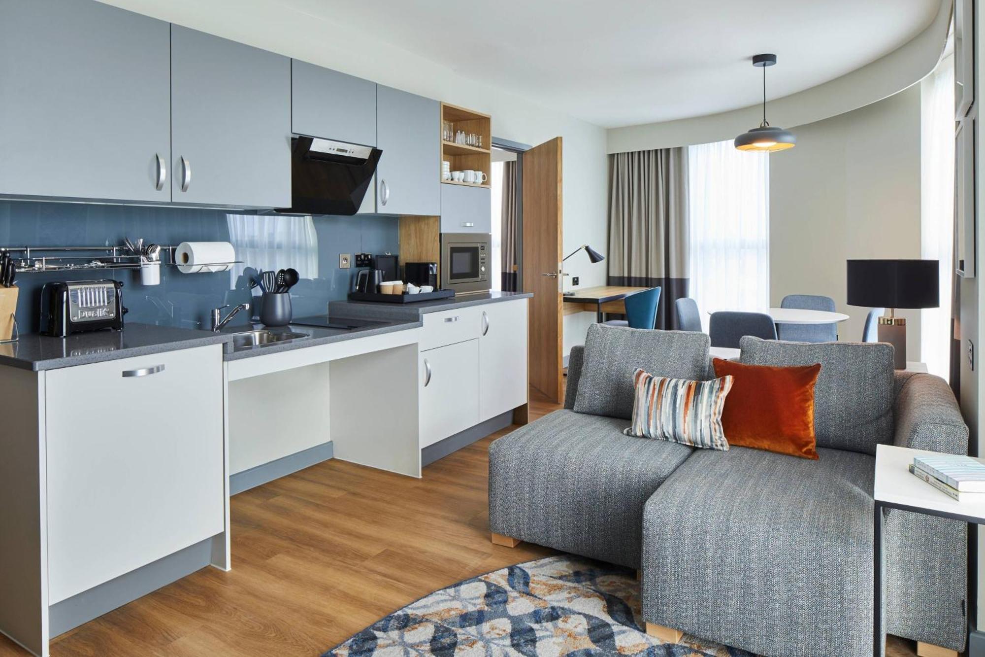 Residence Inn By Marriott Slough Exterior foto